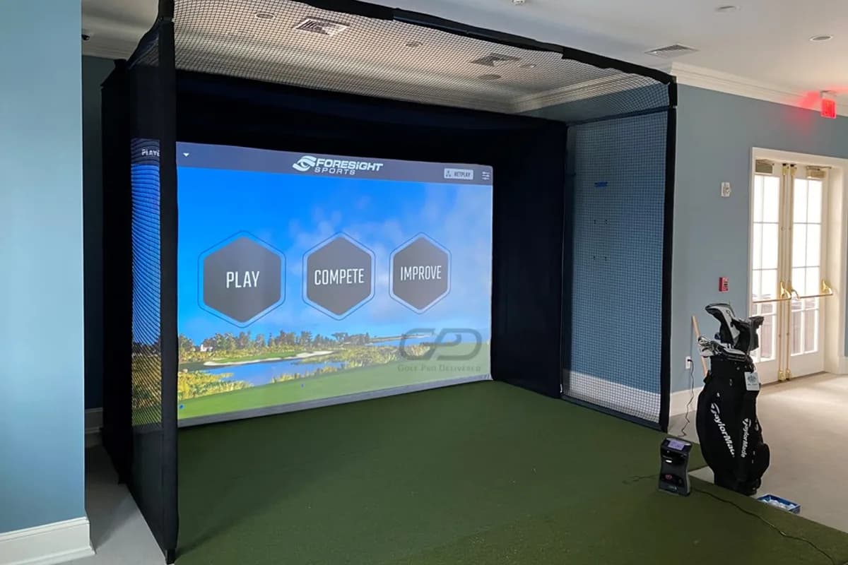 Installed indoor golf simulator system